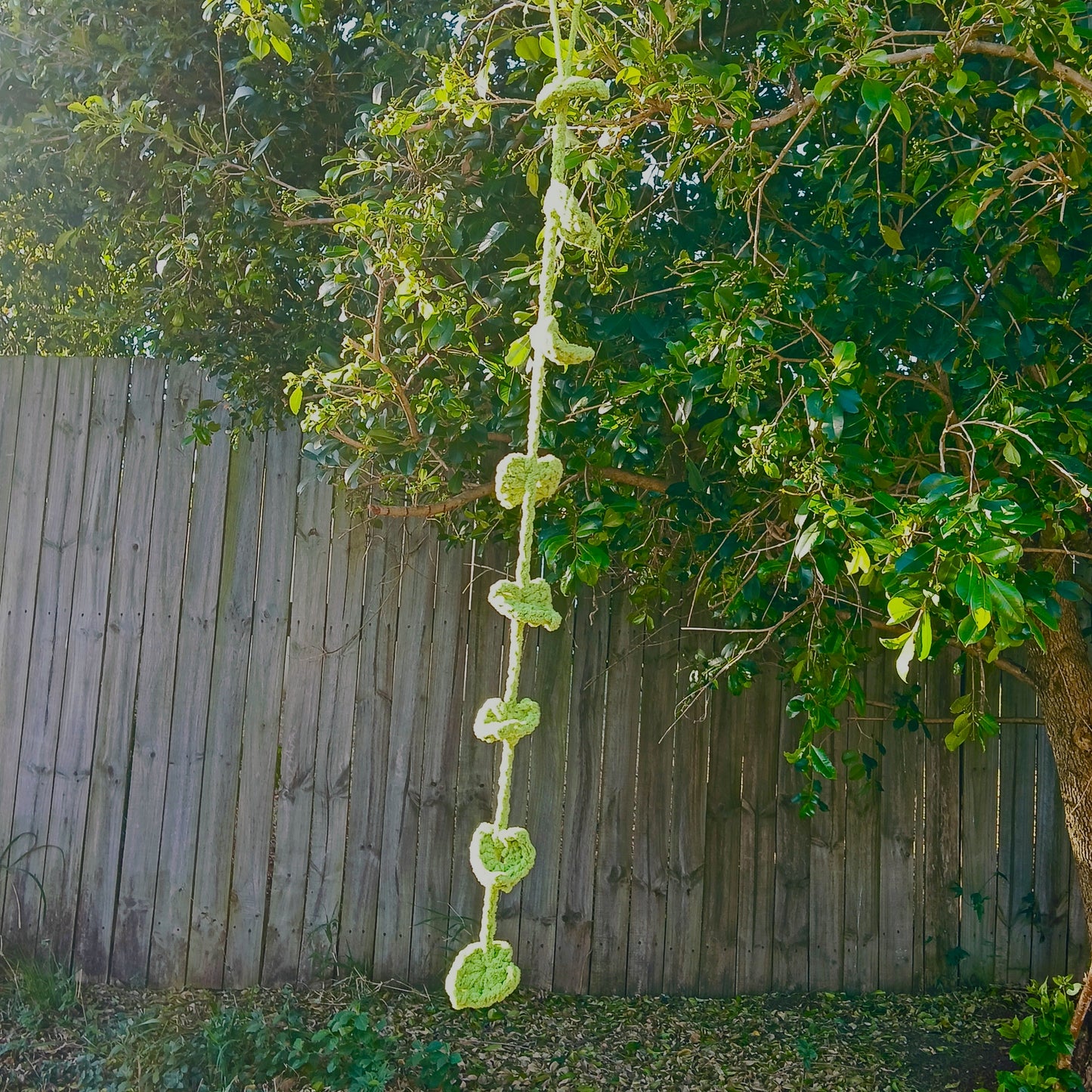 Green Vine Leaf Garlands